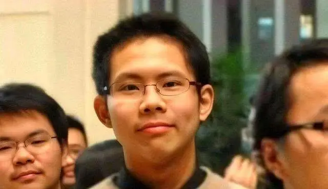 二审宣判！吴谢宇听到判决后人很呆