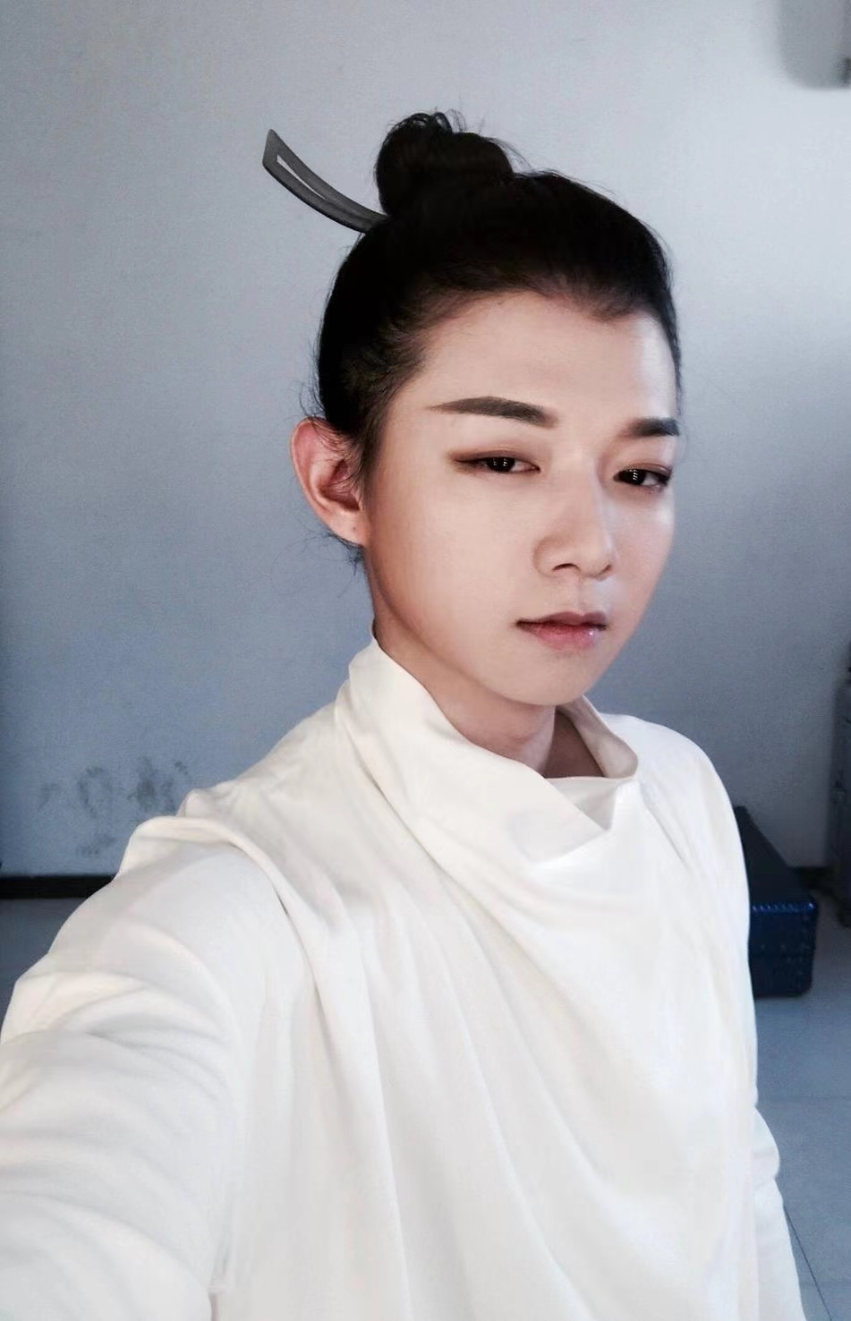 霍尊官宣新恋情，女友是谁？