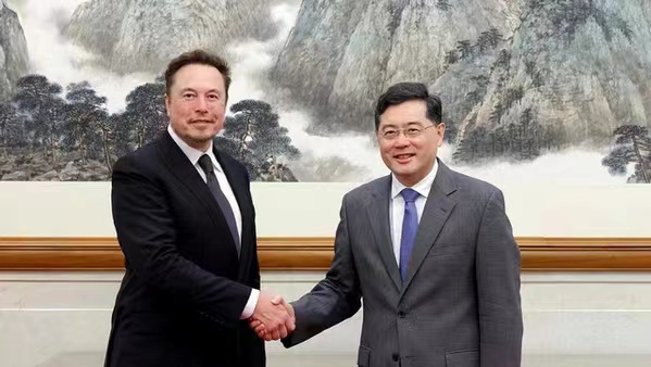 论中国市场的重要性！科技大佬排队来华！
