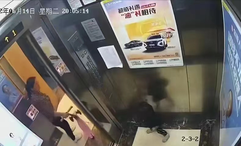 女童坠亡案后续，保姆终被判刑，家长能不能接受？